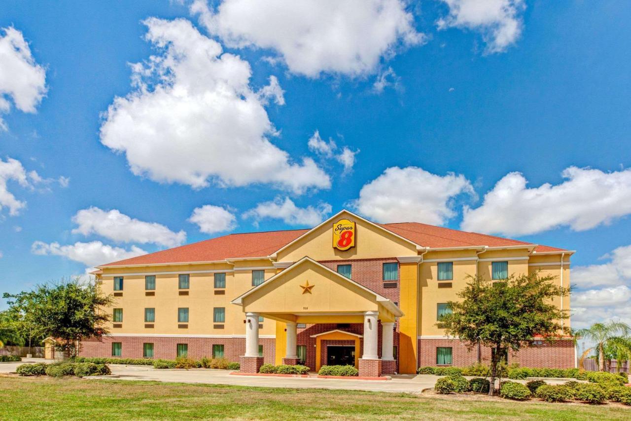 Super 8 By Wyndham Laporte La Porte Εξωτερικό φωτογραφία